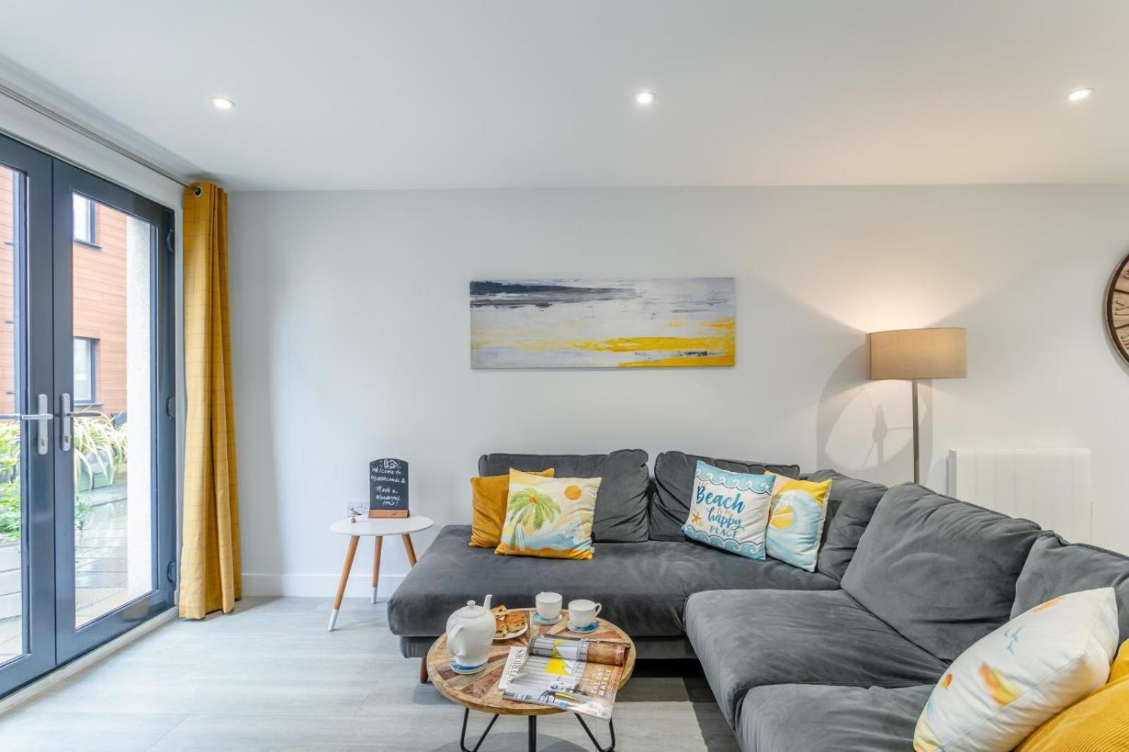 2 Middlecombe - Luxury Apartment At Byron Woolacombe, Only 4 Minute Walk To Woolacombe Beach! Bagian luar foto